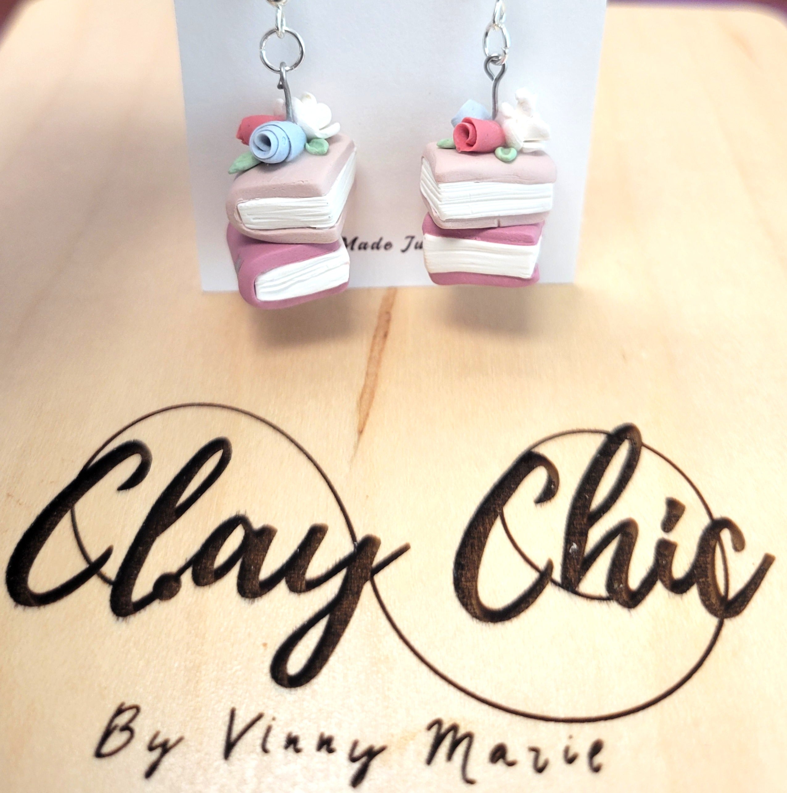 Genevieve Loves Books