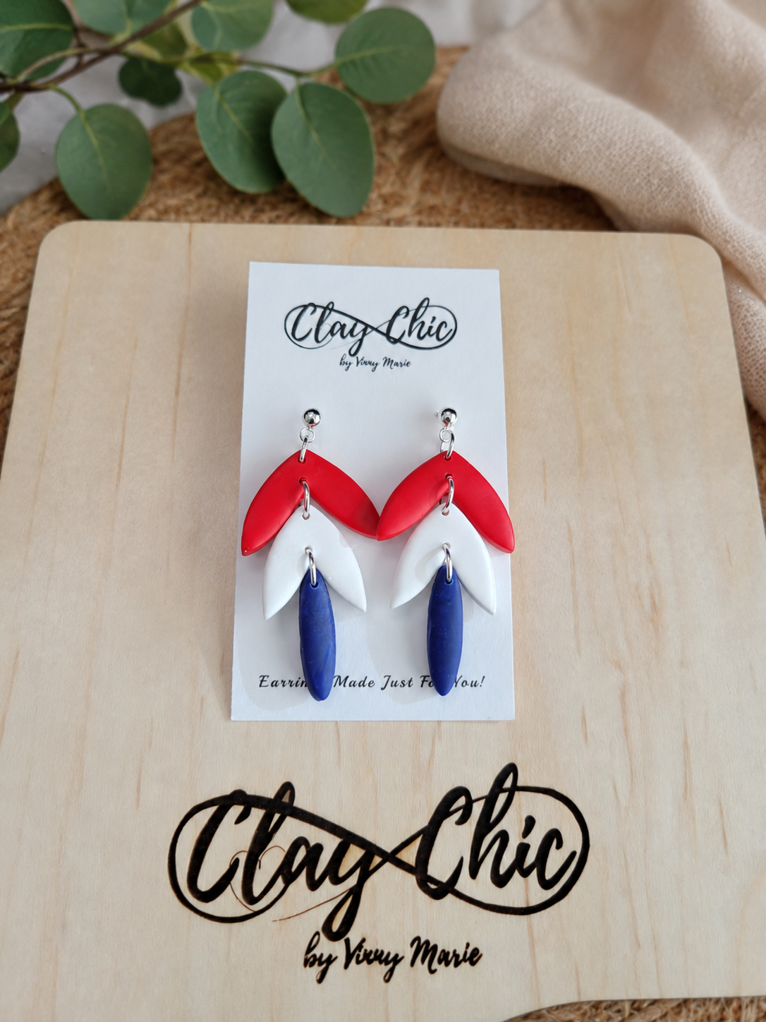 PATRIOTIC FEATHER DANGLES