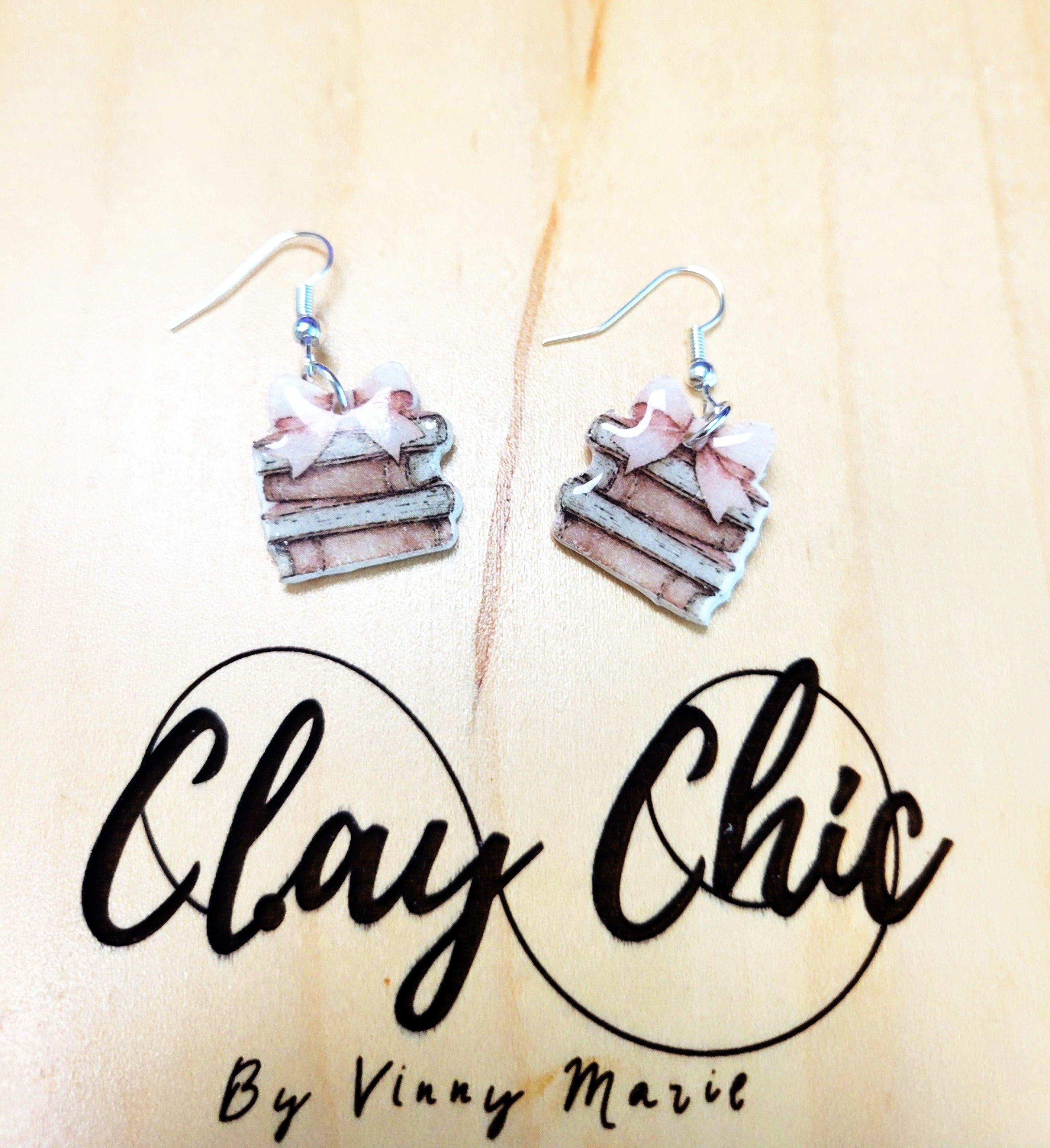 Madison Bookstack Dangles